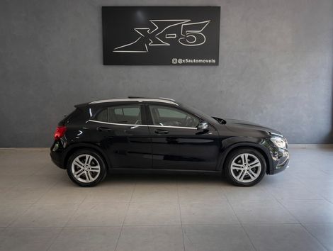Mercedes GLA 200 Vision 1.6/1.6 TB 16V Flex Aut.
