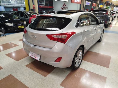 Hyundai i30 1.8 16V Aut. 5p