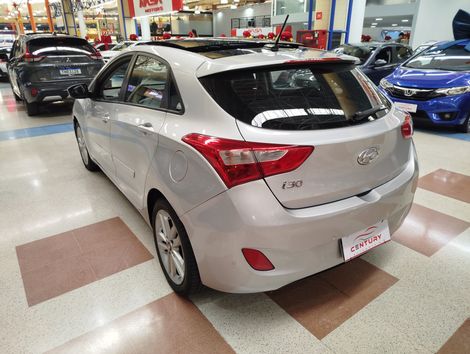 Hyundai i30 1.8 16V Aut. 5p