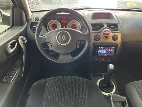 Renault Megane Grand Tour Dynam. Hi-Flex 1.6 16V