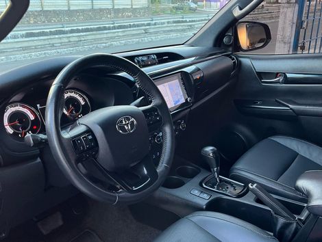 Toyota Hilux CD SRX 4x4 2.8 TDI 16V Diesel Aut.