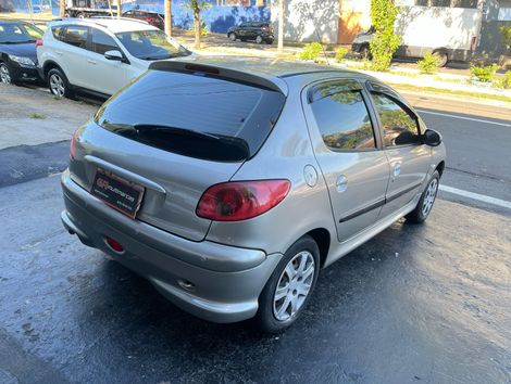 Peugeot 206 Presence 1.4/ 1.4 Flex 8V 5p