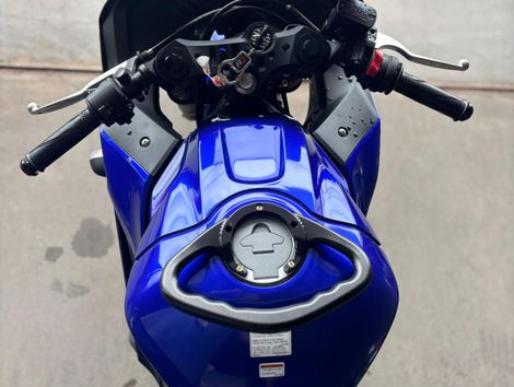 YAMAHA YZF R-3 321/ABS