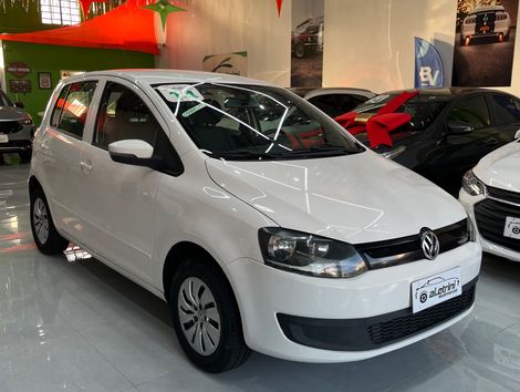 VolksWagen Fox BLUEMOTION 1.0 Mi Total Flex 12V 5p