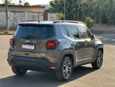 Jeep Renegade Long. T270 1.3 TB 4x2 Flex Aut.