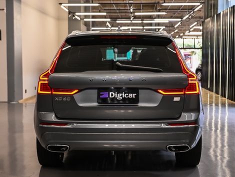 Volvo XC 60 T-8 HÍBRIDO MOMENTUM 2.0 5p