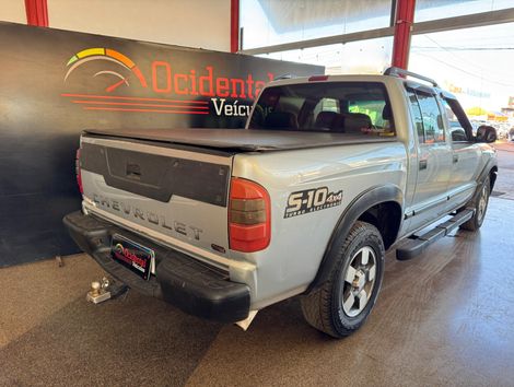 Chevrolet S10 P-Up Colina 2.8 TDI 4x2/4x4 CS Dies.
