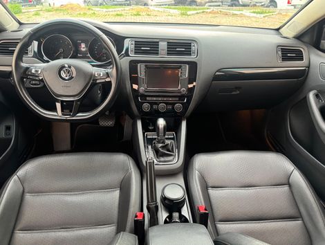 VolksWagen JETTA Highline 2.0 TSI 16V 4p Tiptronic