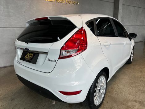 Ford Titanium Automático