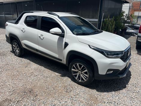 Fiat Strada Volcano 1.3 Flex 8V CD