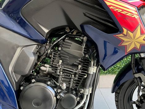 YAMAHA FZ25 250 FAZER CAPITÃ MARVEL FLEX