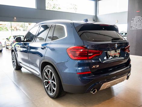BMW X3 XDRIVE 30e X-Line Turbo Híbrido Aut.