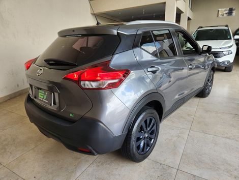 Nissan KICKS S 1.6 16V FlexStar 5p Mec.