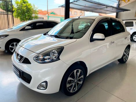 Nissan MARCH SL 1.6 16V Flex Fuel 5p
