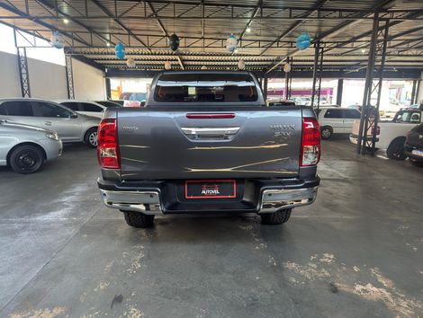 Toyota Hilux CD SRV 4x2 2.7 Flex 16V Aut.
