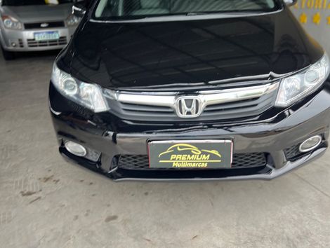 Honda Civic Sedan LXS 1.8/1.8 Flex 16V Aut. 4p