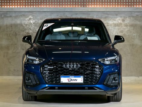 Audi Q5 SB P Black. 2.0 TFSIe S.Tr. Qt (Hib.)