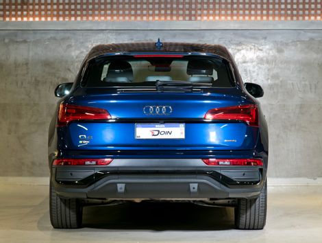 Audi Q5 SB P Black. 2.0 TFSIe S.Tr. Qt (Hib.)