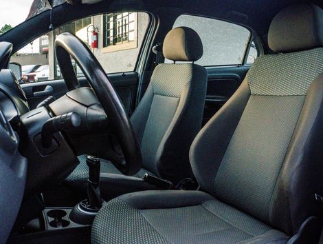 VolksWagen VOYAGE 1.0/1.0 City Mi Total Flex 8V 4p