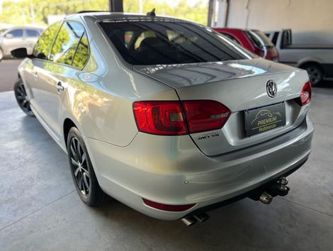 VolksWagen JETTA Comfortline 2.0 T.Flex 8V 4p Tipt.