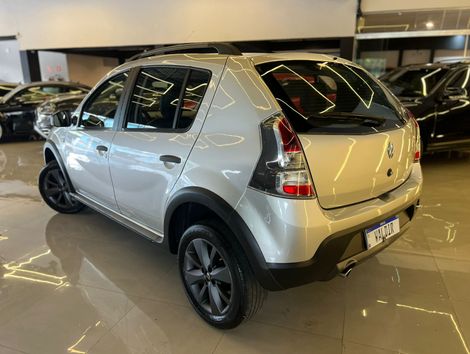 Renault SANDERO STEPWAY Hi-Flex 1.6 16V 5p
