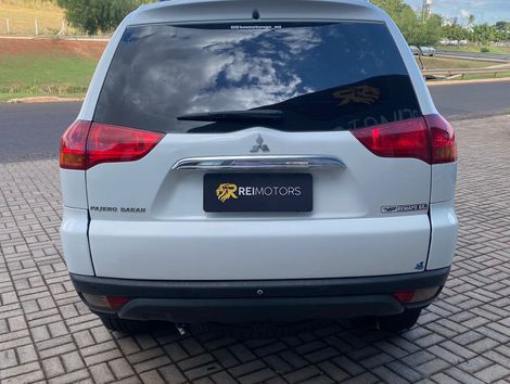 Mitsubishi Pajero DAKAR/HPE 3.5 4x4 Flex 5p Aut.