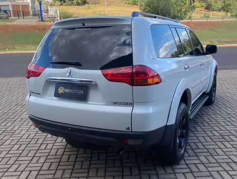 Mitsubishi Pajero DAKAR/HPE 3.5 4x4 Flex 5p Aut.