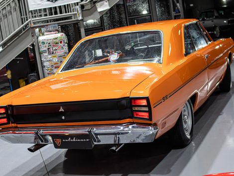 Dodge SE