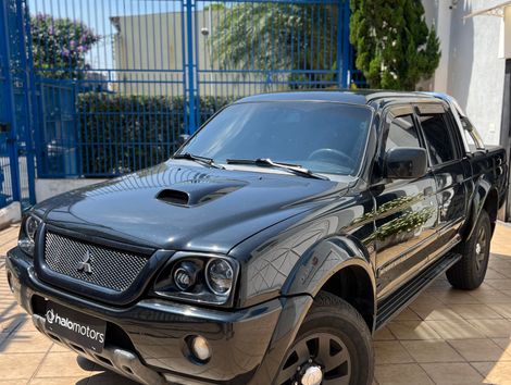 Mitsubishi L200 Sport HPE 2.5 4x4 CD DTI Dies. Aut.