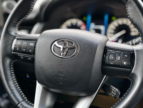 Toyota Hilux SW4 SRV 4x2 2.7 Flex 16V Aut.