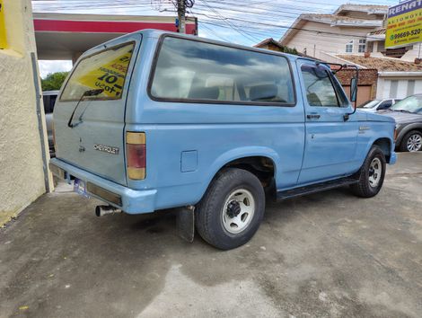 Chevrolet Bonanza S / Luxe 4.0 Diesel Turbo