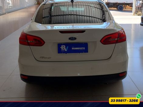 Ford Focus 2.0 16V/SE/SE Plus Flex 5p Aut.