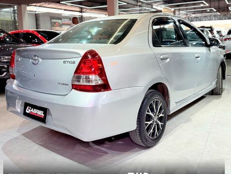 Toyota ETIOS PLATINUM Sed. 1.5 Flex 16V 4p Aut.