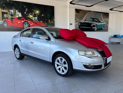VolksWagen Passat TB 2.0 FSI/TSI 211cv Tiptronic 4p