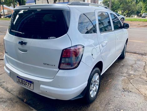 Chevrolet SPIN LT 1.8 8V Econo.Flex 5p Aut.