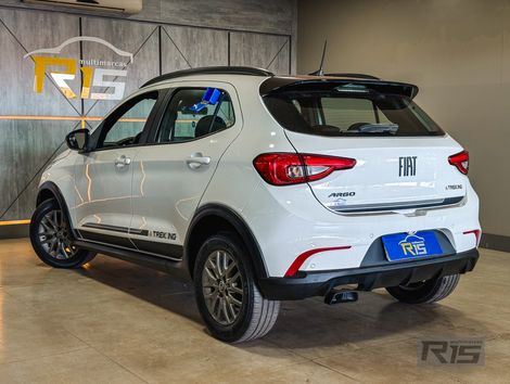 Fiat ARGO TREKKING 1.3 8V Flex