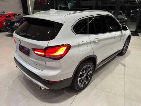 BMW 2.0 16V TURBO ACTIVEFLEX SDRIVE20I X-LINE 4P AUTOMÁTICO