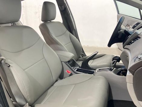 Honda Civic Sedan LXR 2.0 Flexone 16V Aut. 4p