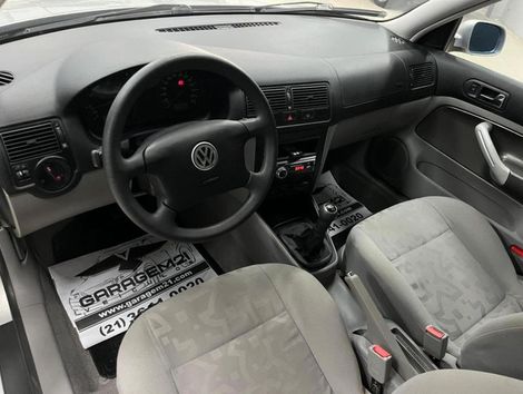 Volkswagen 1.6 SR 8V GASOLINA 4P MANUAL