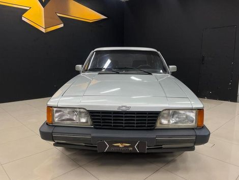 Chevrolet 2.5 DIPLOMATA SE 8V GASOLINA 4P MANUAL