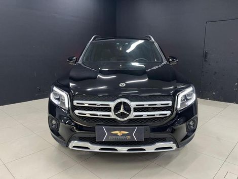 Mercedes 1.3 CGI GASOLINA PROGRESSIVE 7G-DCT