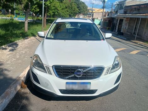 Volvo XC 60 2.0 T5  5p