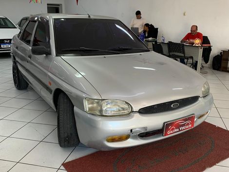 Ford Escort GL 1.6 MPI