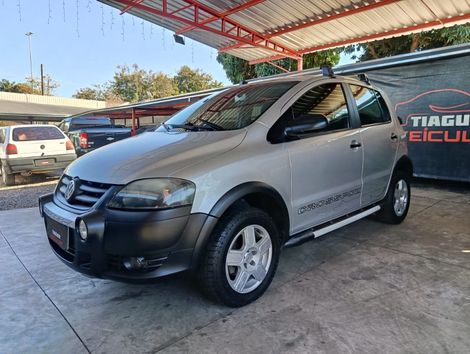 VolksWagen CROSSFOX 1.6 Mi Total Flex 8V 5p
