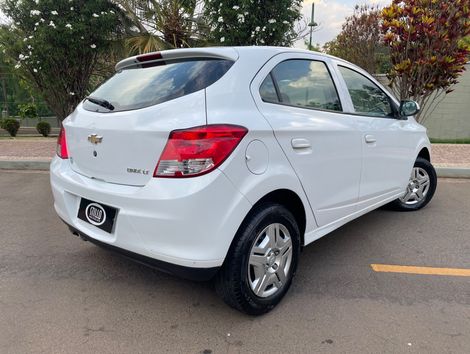Chevrolet ONIX HATCH LT 1.0 8V FlexPower 5p Mec.