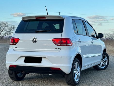 VolksWagen Fox Comfortline 1.6 Flex 8V 5p