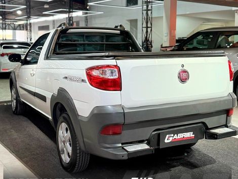Fiat Strada Freedom 1.4 Flex 8V CS