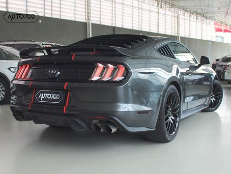 Ford Mustang GT Premium 5.0 V8