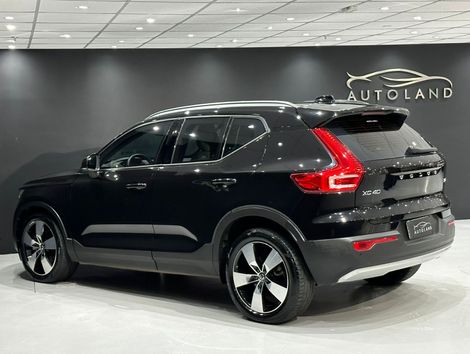 Volvo XC 40 T-5 MOMENTUM 2.0 252cv AWD