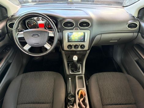 Ford Focus 1.6 S/SE/SE Plus Flex 8V/16V  5p